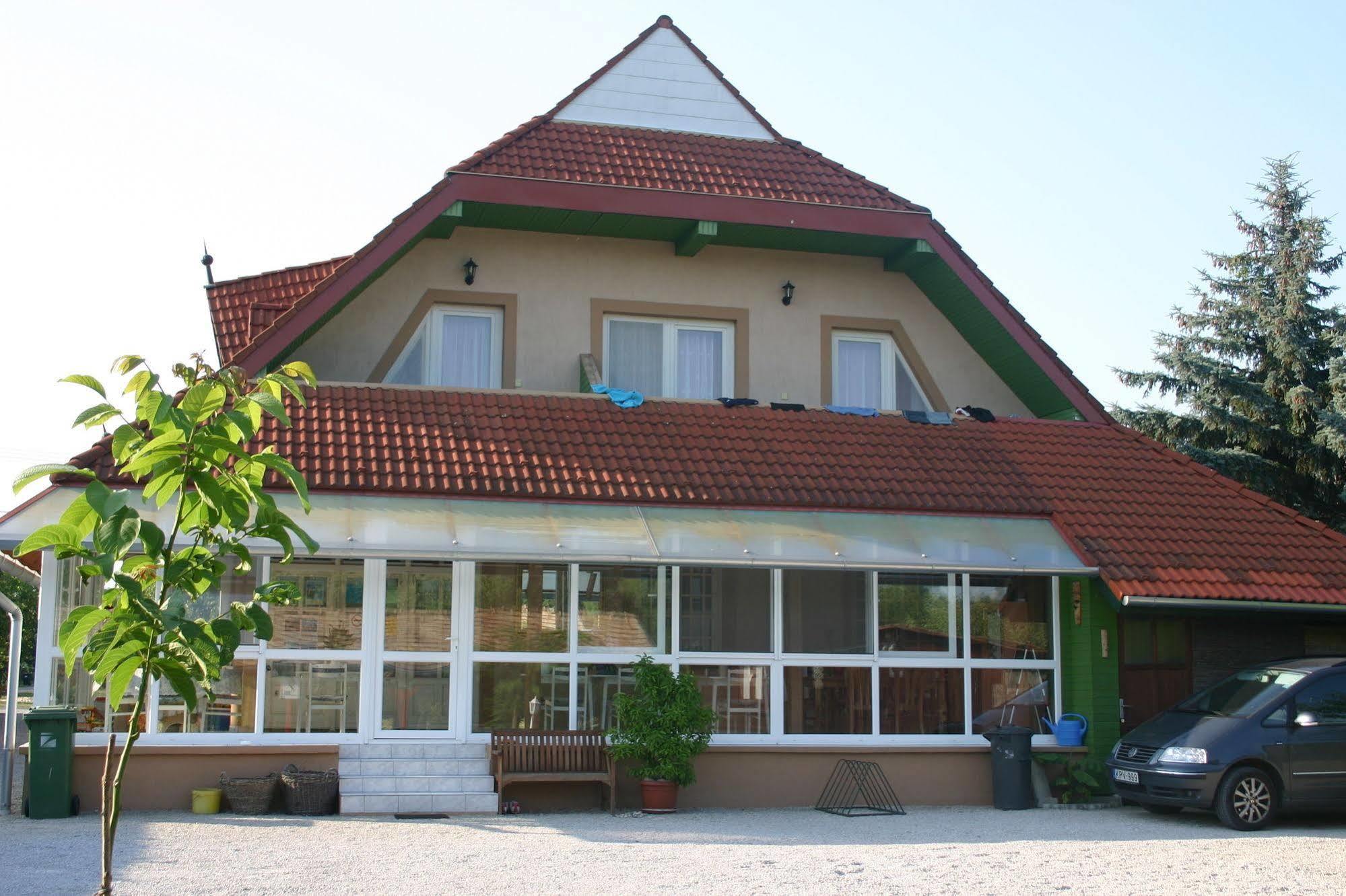 Lorelei Pension Adults Only Gyenesdiás Exteriér fotografie