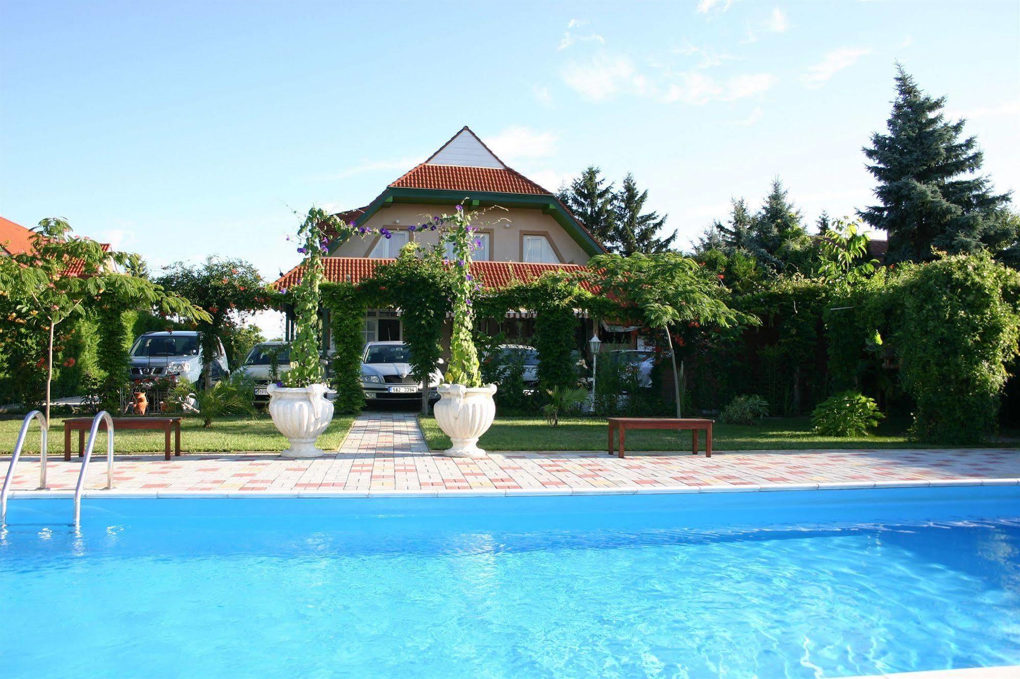 Lorelei Pension Adults Only Gyenesdiás Exteriér fotografie